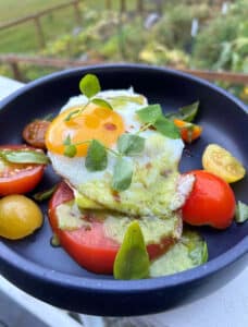 Eggs and Tomatoes